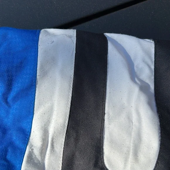 Obermeyer junior ski jacket. Size 14 - Picture 9 of 12